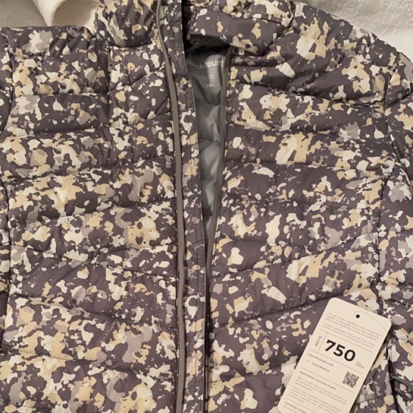 Ski Jacket - Picture 1 of 9